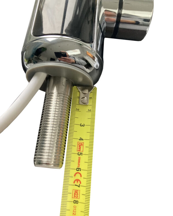 Digitaal bedienbare elektrische warmwater kraan, model 12D-1Y / DEMO-model - Afbeelding 9