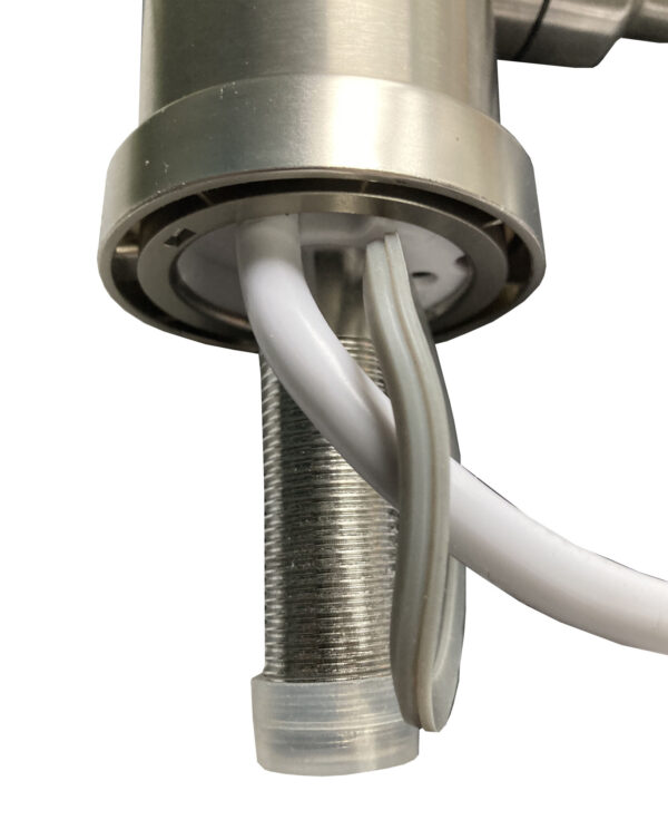 Digitaal bedienbare elektrische warmwater kraan, model 17D-51 / DEMO-model - Afbeelding 7